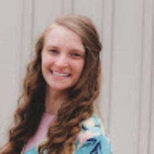 Meet your Posher, Alicia